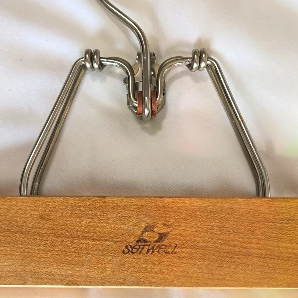 Setwell Vintage Wooden Skirt/Pant Hanger